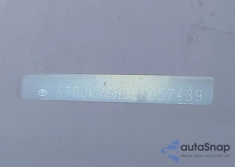 2014 Toyota Highlander Xle V6 from USA, damaged, VIN 5TDJKRFH1ES057439